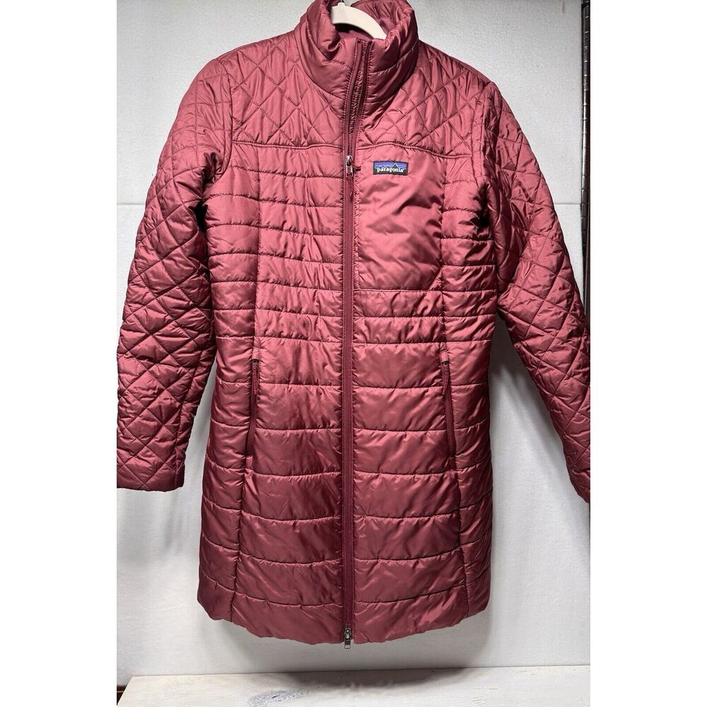 Patagonia Nano Puff Parka Jacket Women’s Med. Quilted Long Coat Plum. Mint Cond
